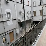 Sahary Хостел Неаполь