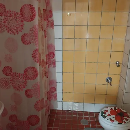 Sahary Hostel Neapol