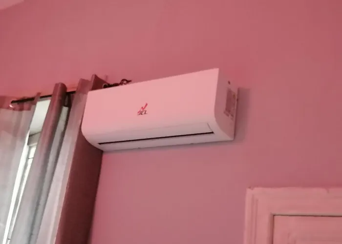 Hostel Sahary Νάπολη